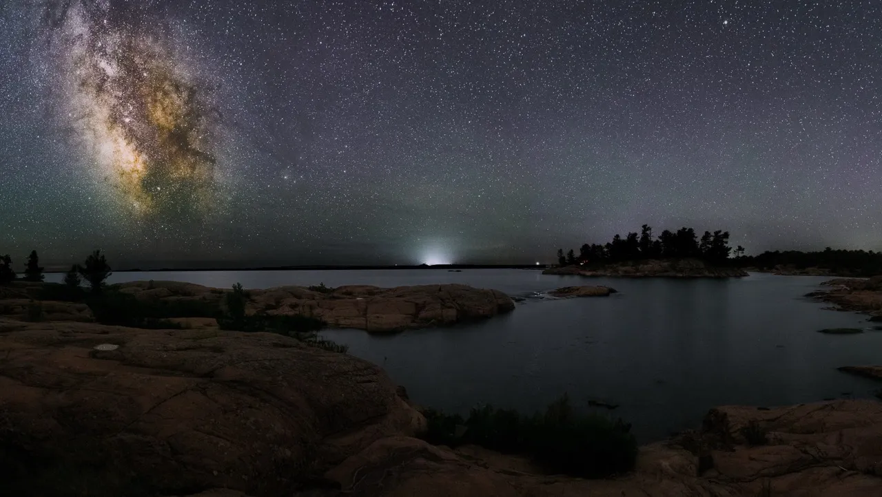 Wide astro image